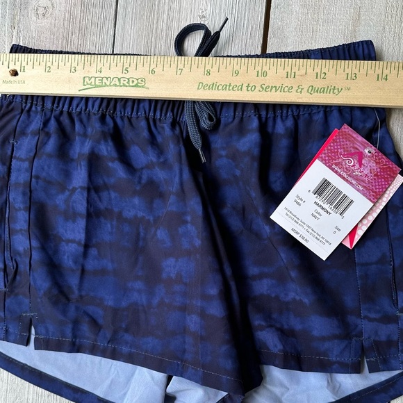NWT Women’s Kanu Surf Shorts “Harmony” In Navy Size 0 4” Inseam - Picture 3 of 8